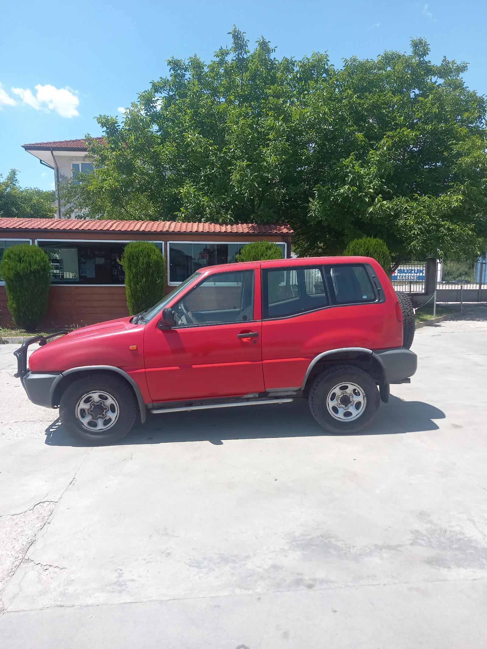 Nissan Terrano R20 2.4 бензин 124кс., снимка 4 - Автомобили и джипове - 54743355