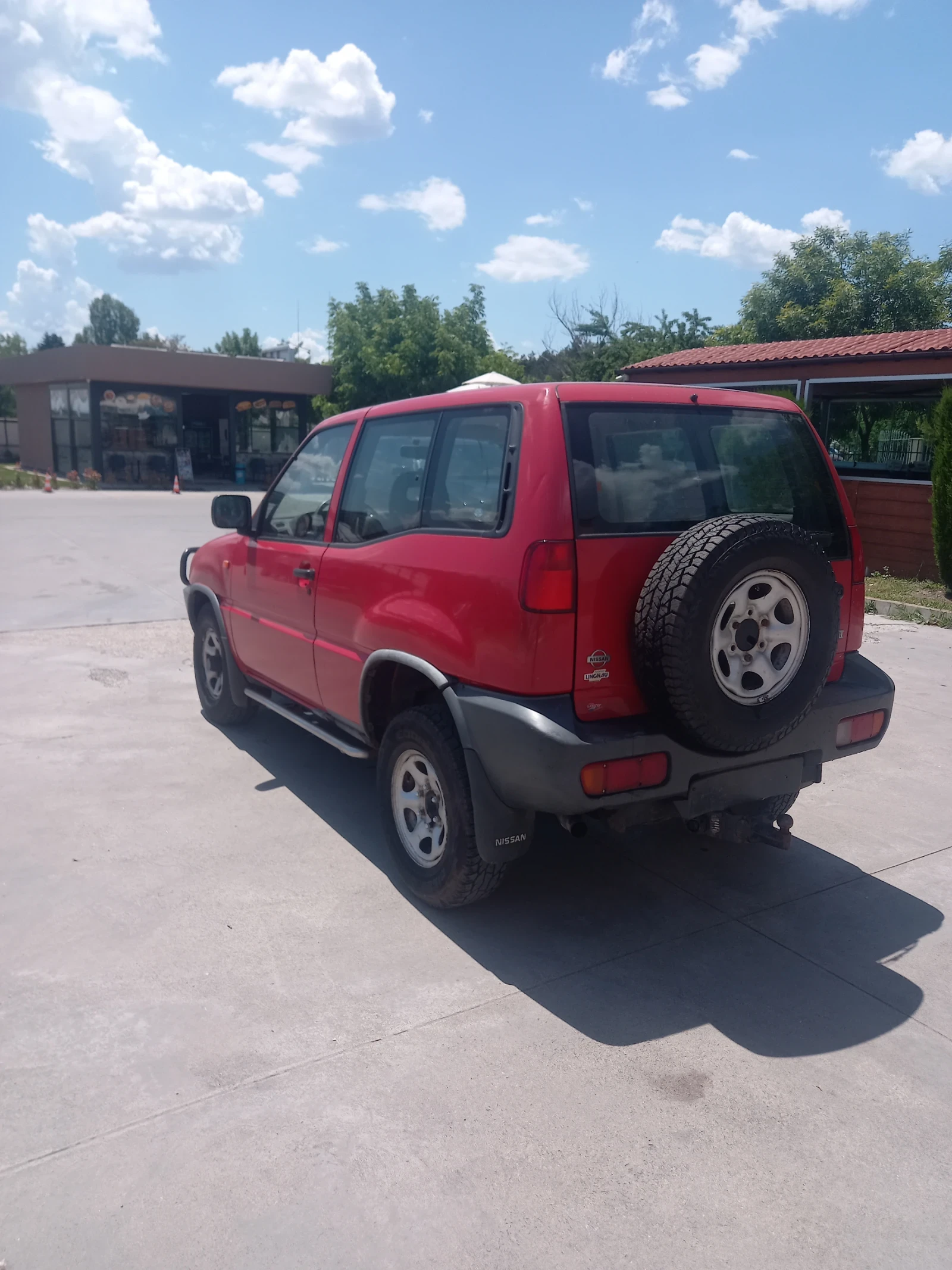Nissan Terrano R20 2.4 бензин 124кс., снимка 5 - Автомобили и джипове - 54743355