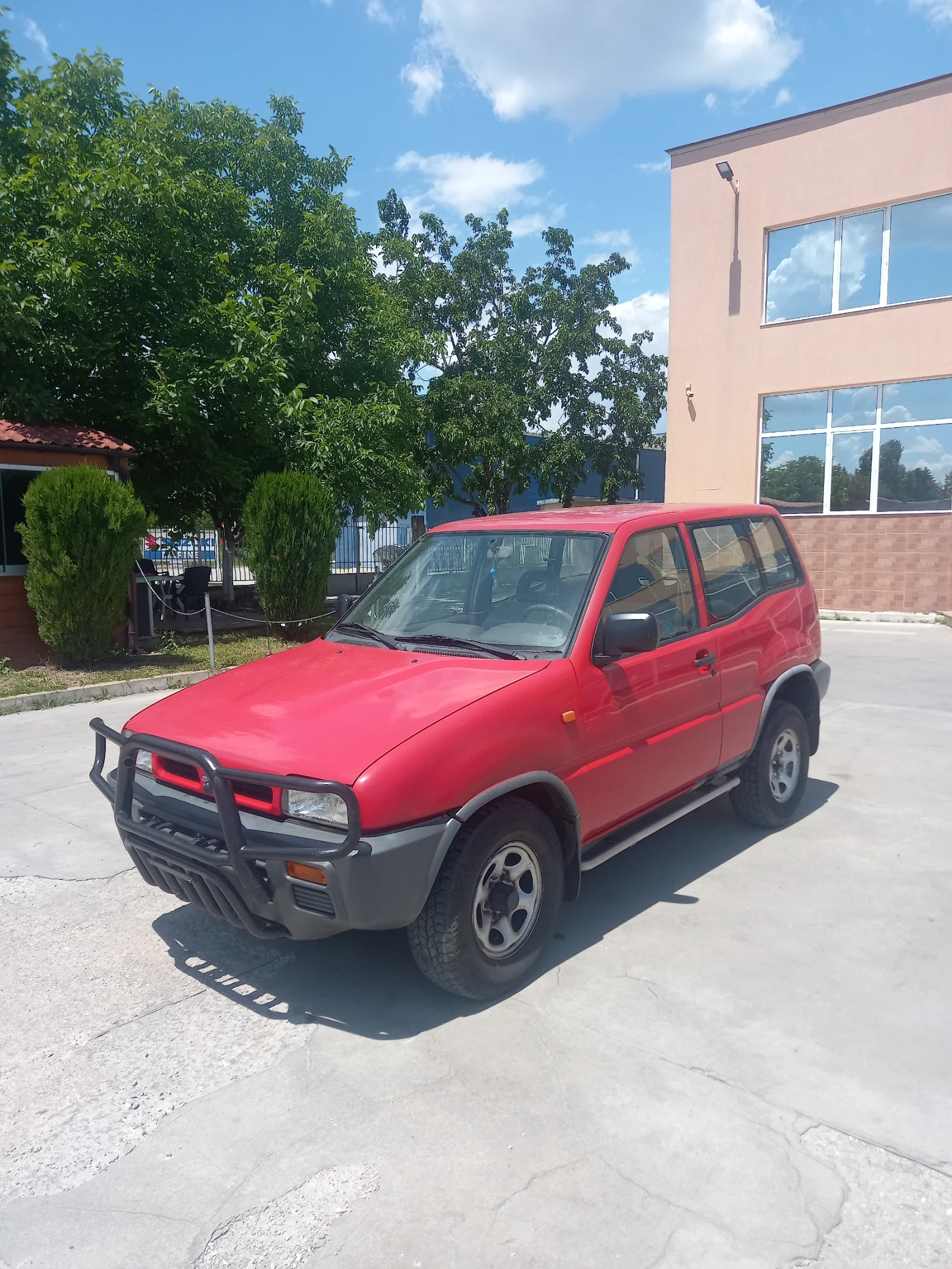 Nissan Terrano R20 2.4 бензин 124кс., снимка 2 - Автомобили и джипове - 54743355
