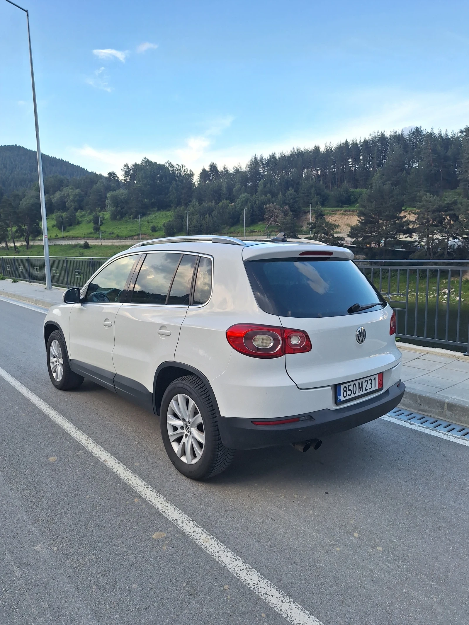 VW Tiguan Автомат 4х4, снимка 6 - Автомобили и джипове - 55095182