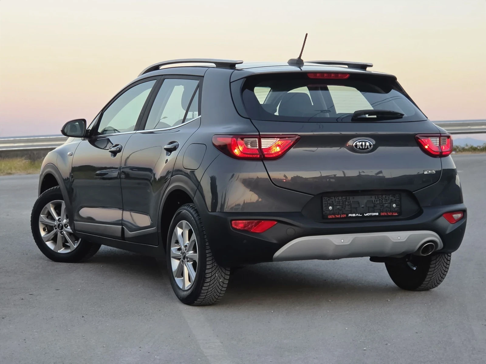 Kia Stonic 1.4 LPG, снимка 8 - Автомобили и джипове - 55847443