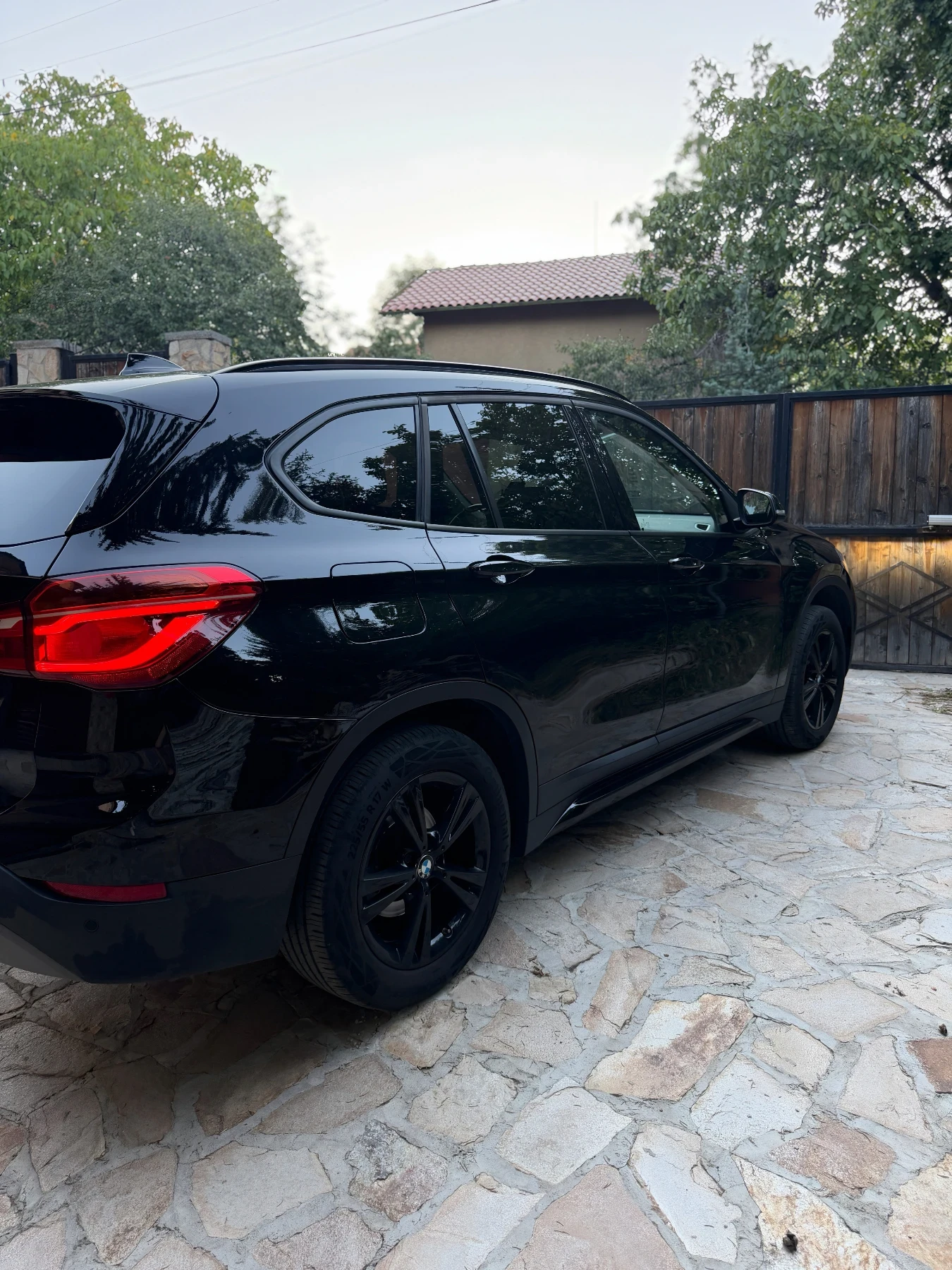 BMW X1 18d, снимка 3 - Автомобили и джипове - 55993786