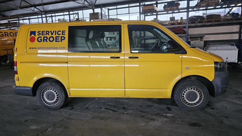 VW T5, снимка 2 - Бусове и автобуси - 48695814