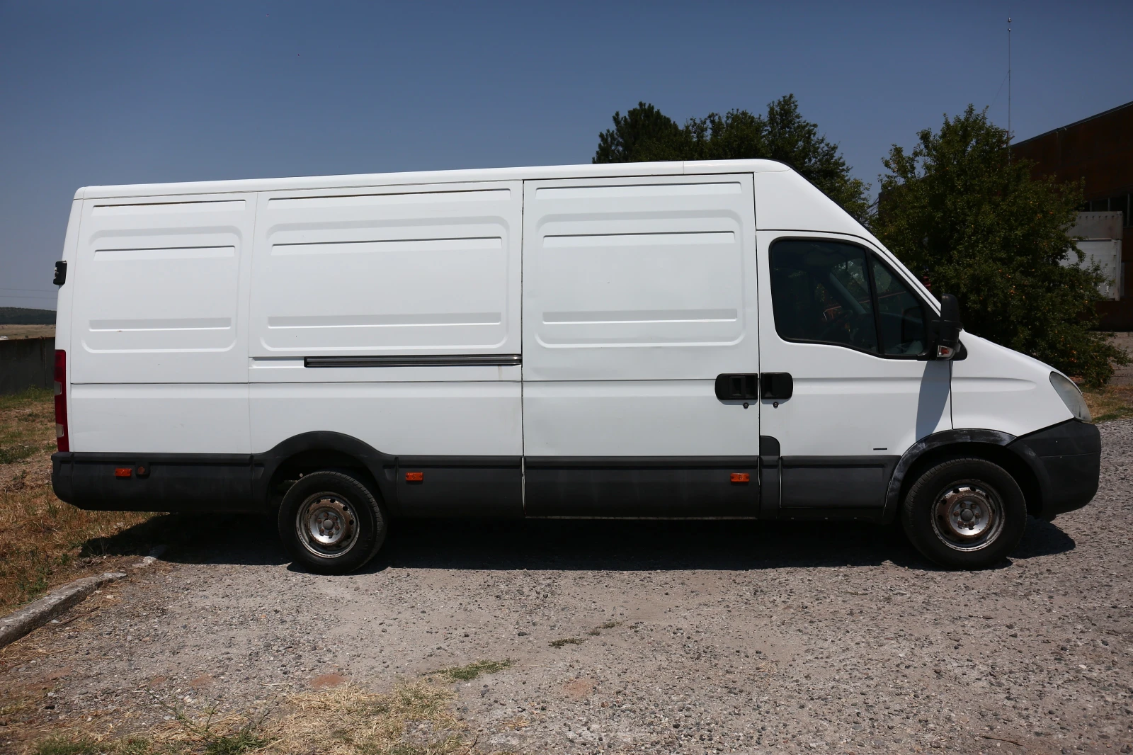 Iveco Daily 35S14, снимка 4 - Бусове и автобуси - 54786811