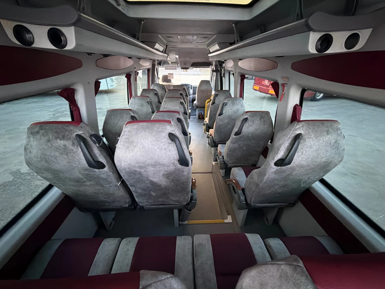 Mercedes-Benz Sprinter 519 Голям багажник V6, снимка 10 - Бусове и автобуси - 55781348
