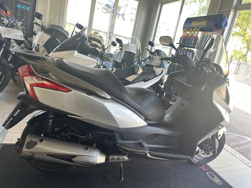 Kymco Downtown 300i 2009г., снимка 14 - Мотоциклети и мототехника - 51213639