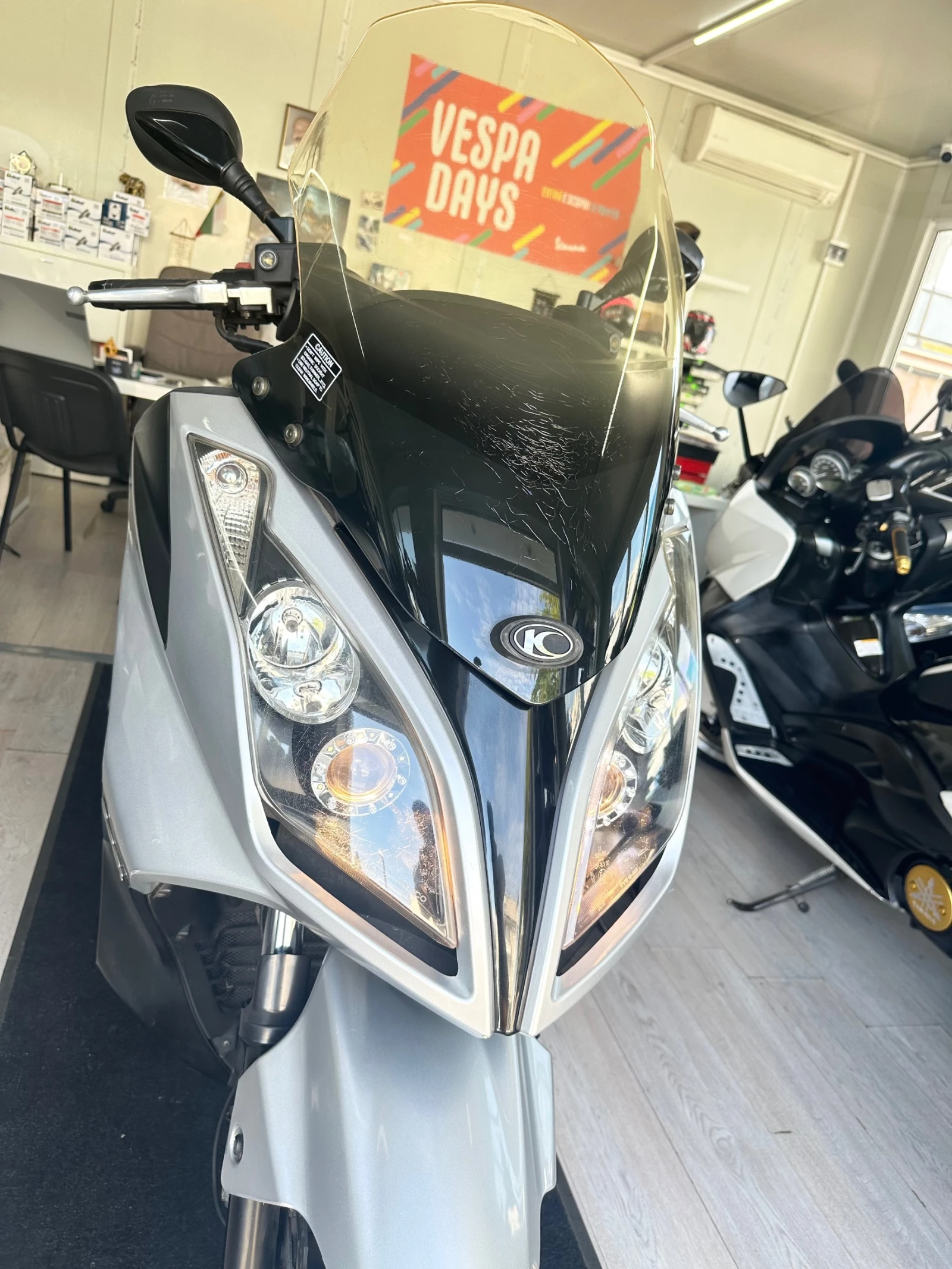Kymco Downtown 300i 2009г., снимка 1