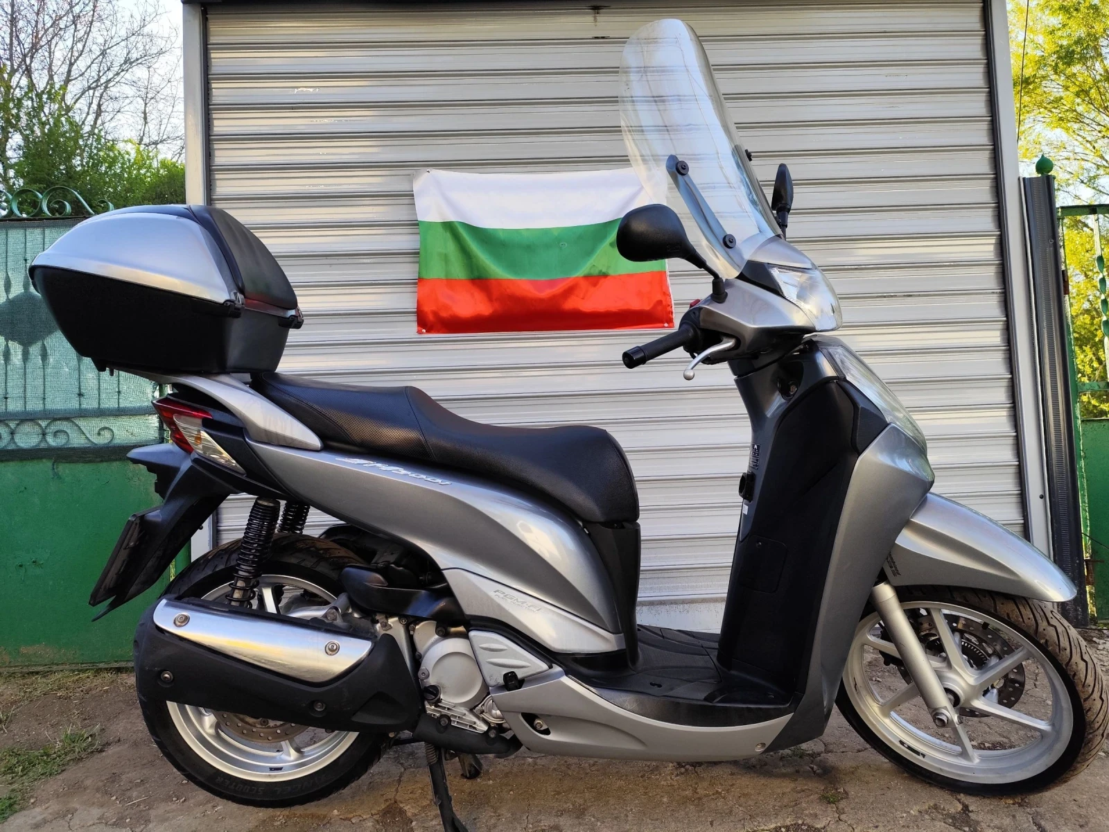 Honda Sh 300 ABS - изображение 4