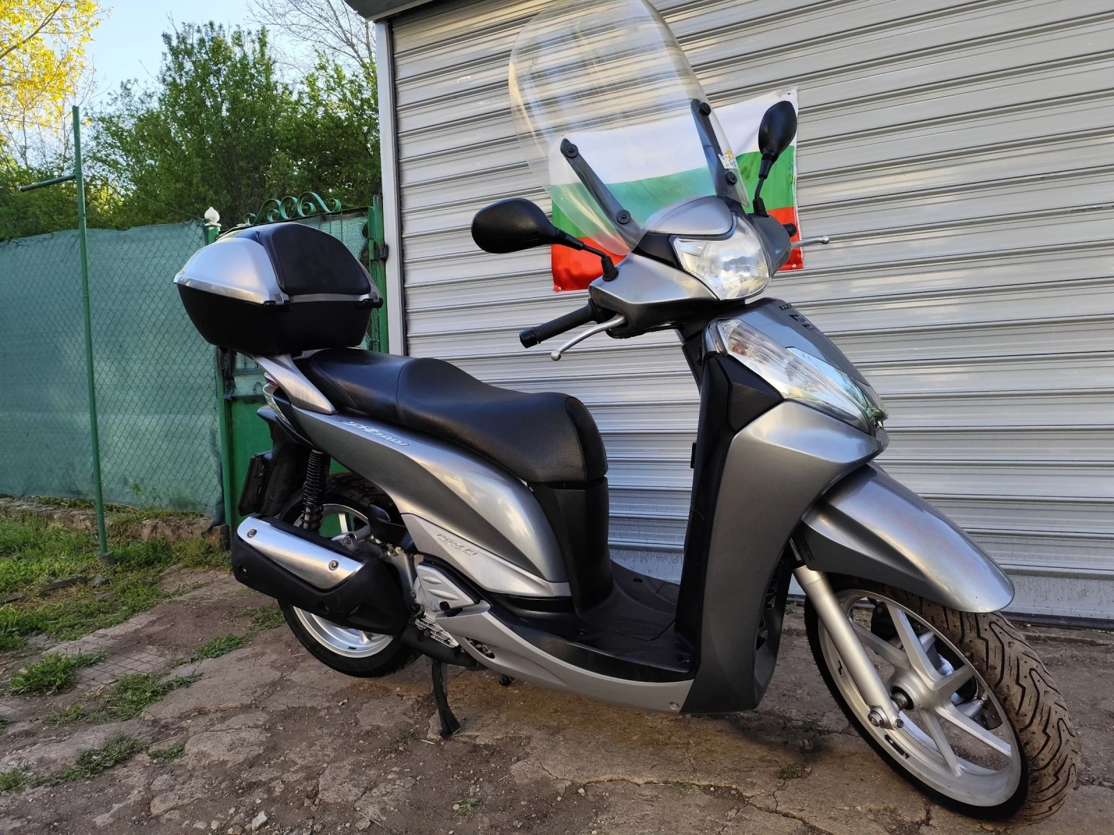 Honda Sh 300 ABS - изображение 5