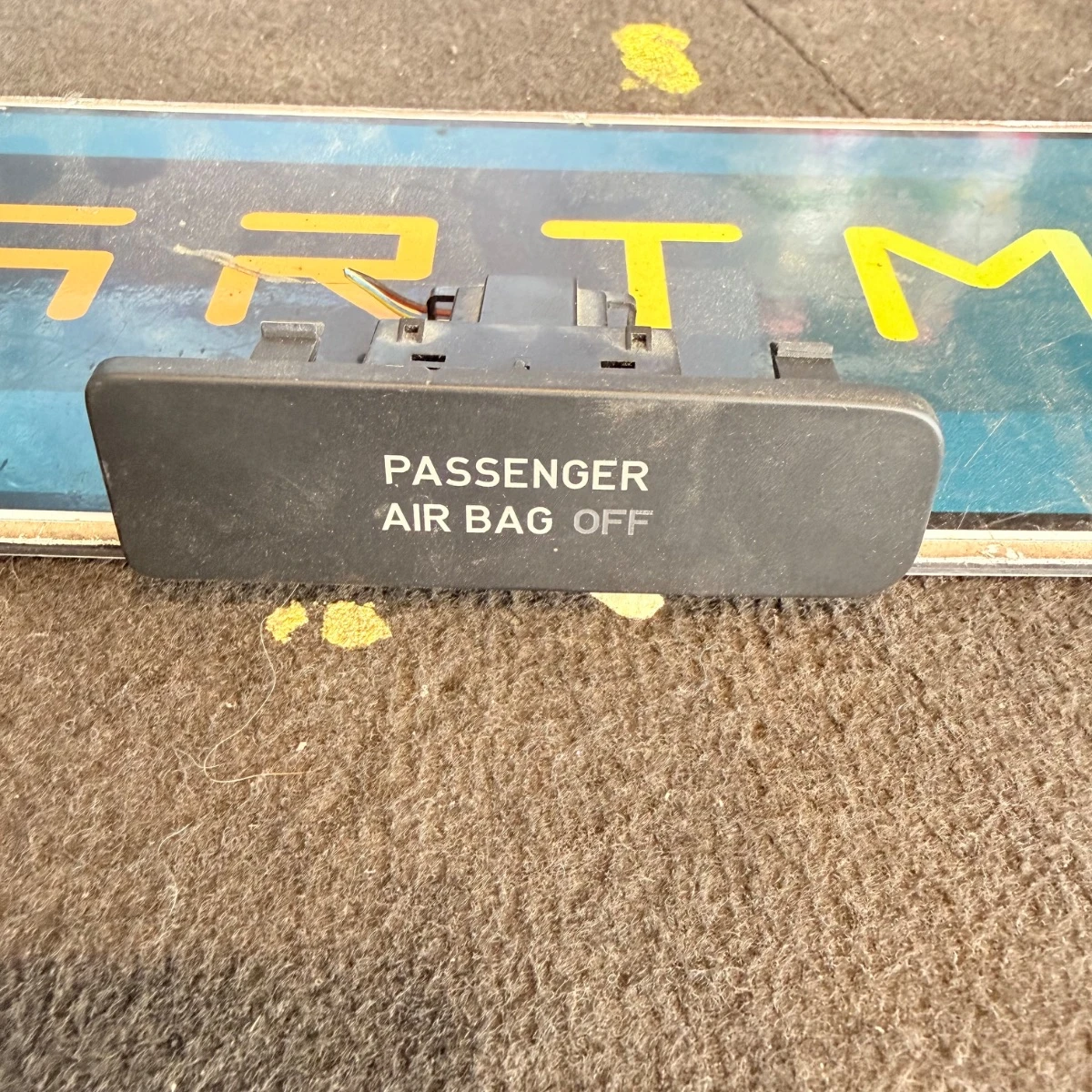 Контролна лампа за изключен пасажерски Airbag за Volkswagen 5M0919234B-1596