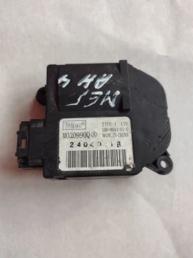 M030990Q  Моторче клапи парно за RENAULT MEGANE Valeo 100-0044-01-0