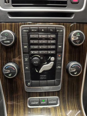 Volvo S60 T6* TURBO* AWD* COMPRESSOR* КОЖА* ПОДГРЕВ* , снимка 12