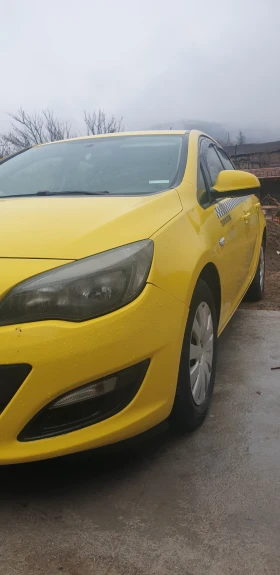 Opel Astra j, снимка 1