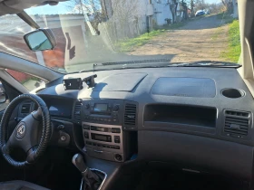 Toyota Corolla verso, снимка 10