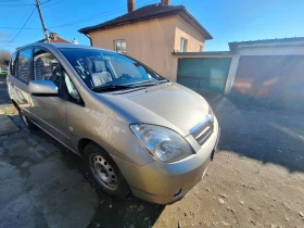 Toyota Corolla verso, снимка 4