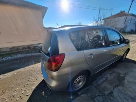 Toyota Corolla verso, снимка 6