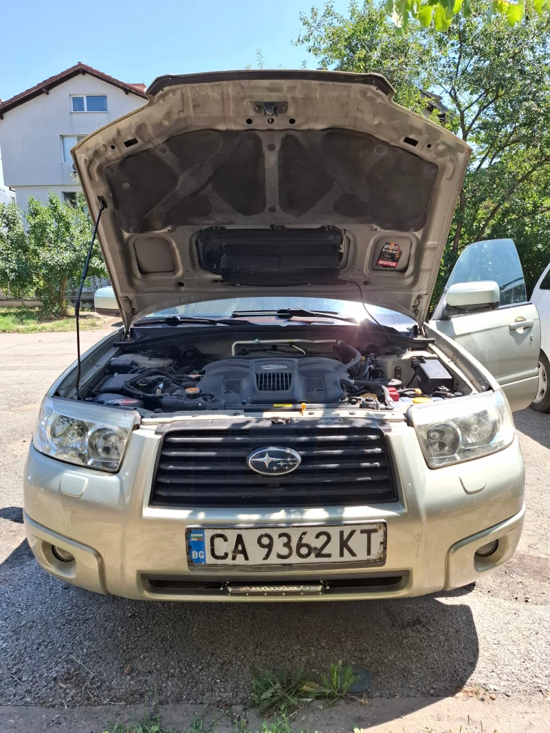 Subaru Forester, снимка 14 - Автомобили и джипове - 47597424