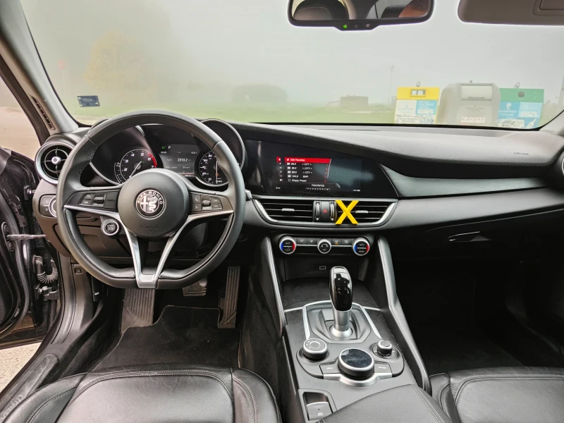 Alfa Romeo Giulia 2.0T 280, снимка 11 - Автомобили и джипове - 47737380