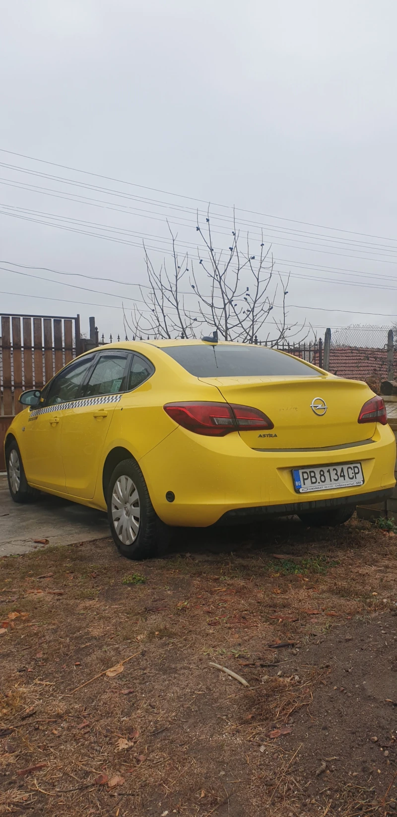 Opel Astra j, снимка 2 - Автомобили и джипове - 48163498