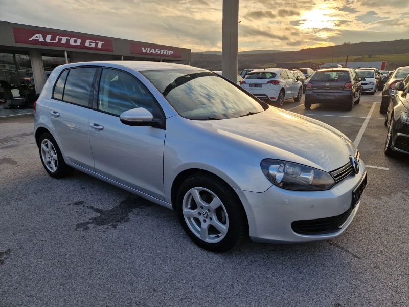 VW Golf 2.0 TDI 6 Скорости!Кожен салон!, снимка 2 - Автомобили и джипове - 48310883