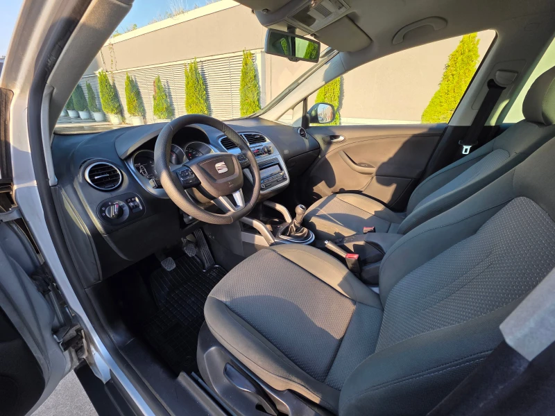 Seat Altea 1.6 TDI, снимка 10 - Автомобили и джипове - 51650287