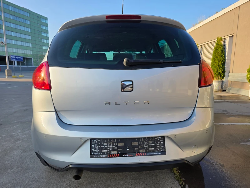 Seat Altea 1.6 TDI, снимка 6 - Автомобили и джипове - 51650287