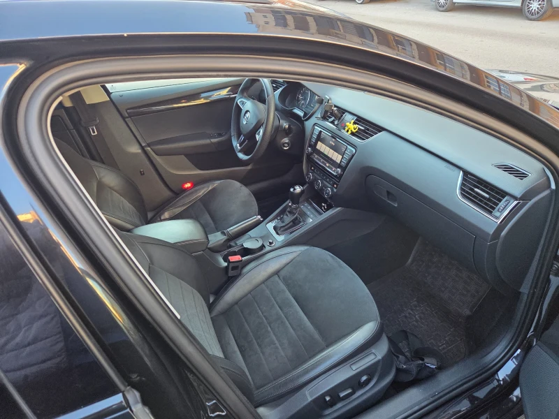 Skoda Octavia 2.0 TDI - 150 Коня - DSG, снимка 12 - Автомобили и джипове - 52330077