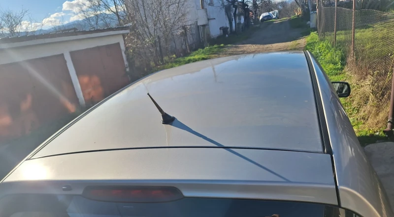 Toyota Corolla verso, снимка 8 - Автомобили и джипове - 52693827