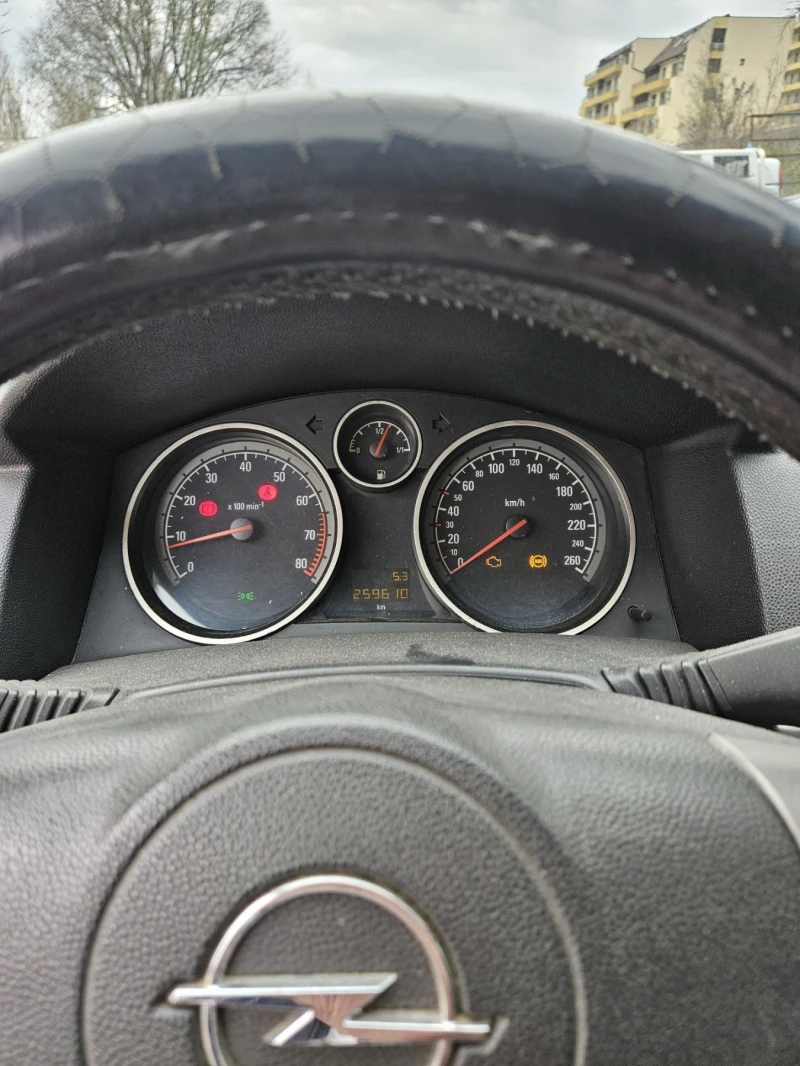 Opel Astra 1.6 газ/бензи, снимка 6 - Автомобили и джипове - 52803721
