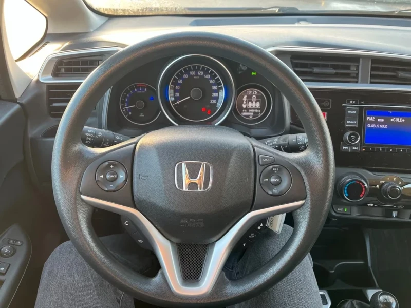 Honda Jazz 1.3 benzin 102ps, снимка 8 - Автомобили и джипове - 53059494