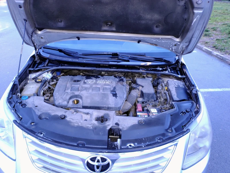 Toyota Avensis, снимка 7 - Автомобили и джипове - 53588057