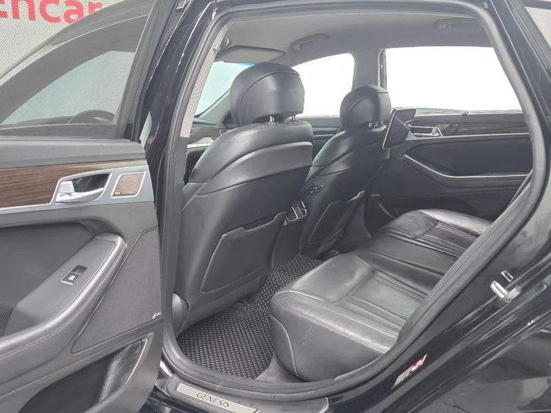 Genesis G80 3.3 Automatic, снимка 16 - Автомобили и джипове - 55598986