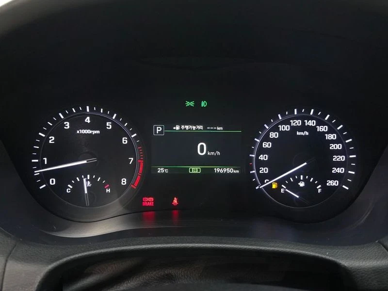 Genesis G80 3.3 Automatic, снимка 12 - Автомобили и джипове - 55598986