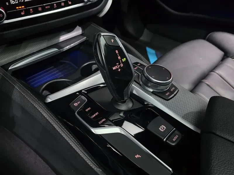 BMW 530 I M SPORTS �������| �����| HEAD UP DISPLAY | Mobile.bg � ����������� 9