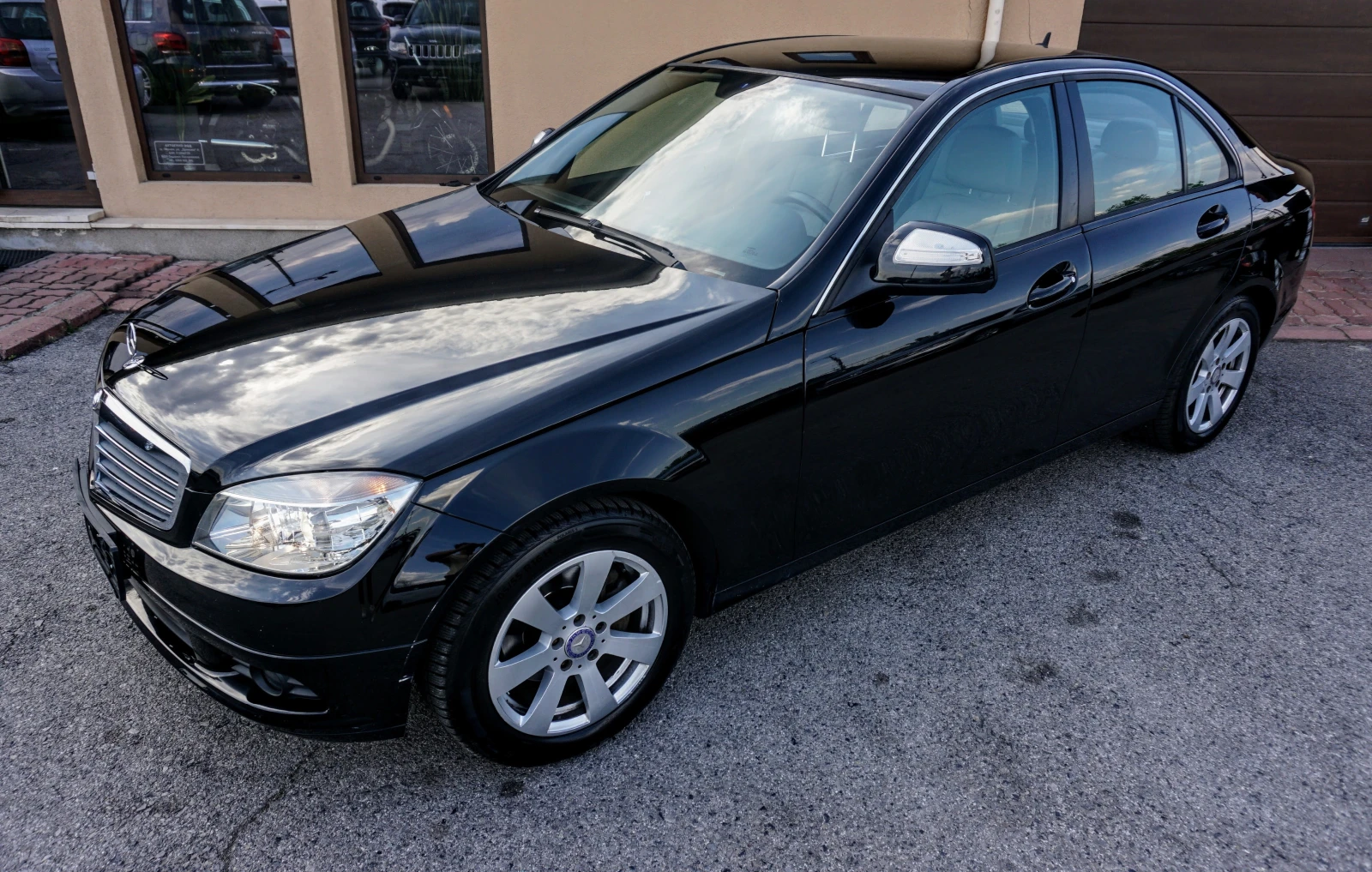 Mercedes-Benz C 180 KOMPRESSOR CLASSIC, снимка 1