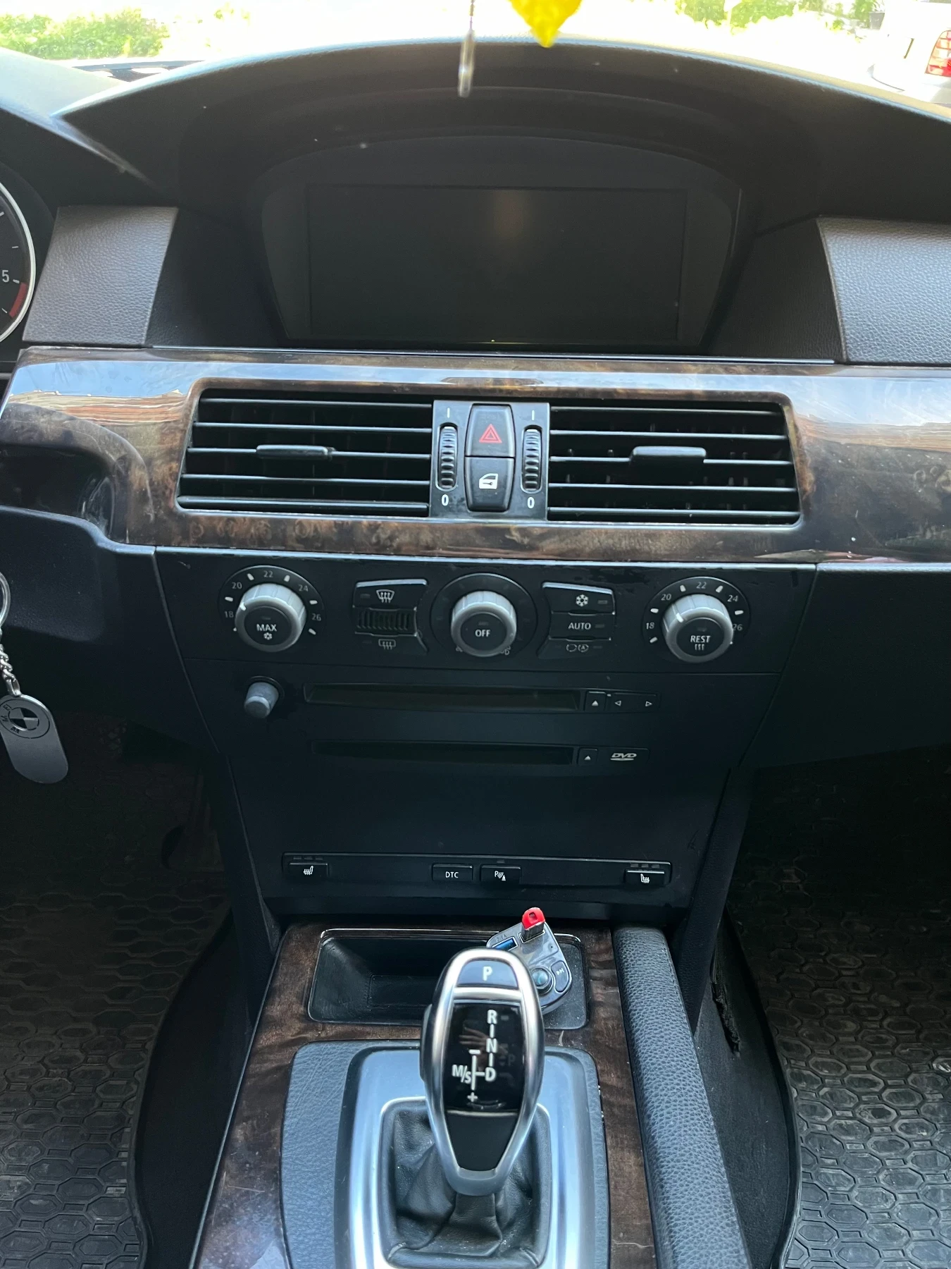 BMW 530  - изображение 6