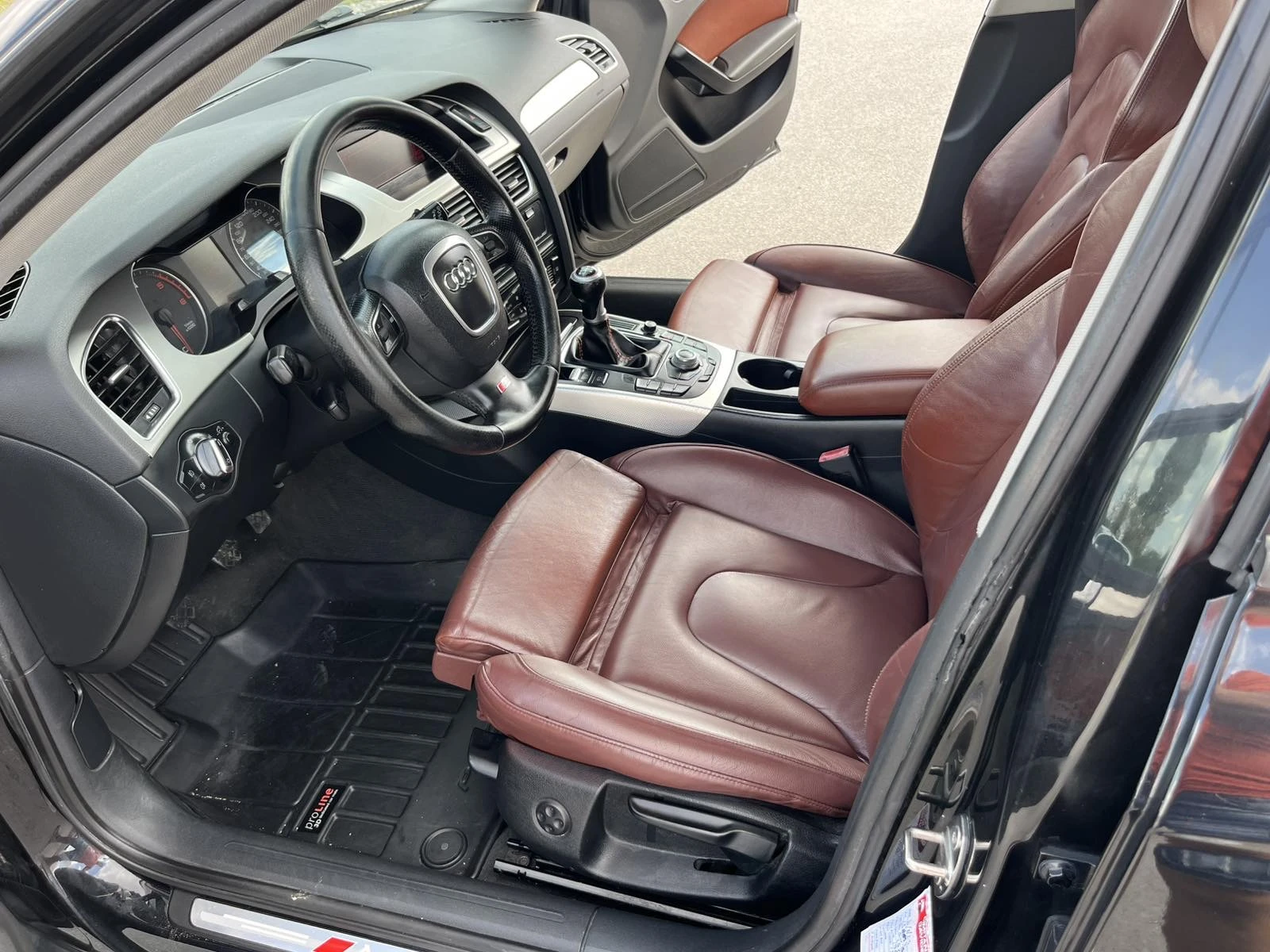 Audi A4 2.0TDI 143к S-LINE АВТОПИЛОТ NAVI КСЕНОН ИТ  - изображение 8
