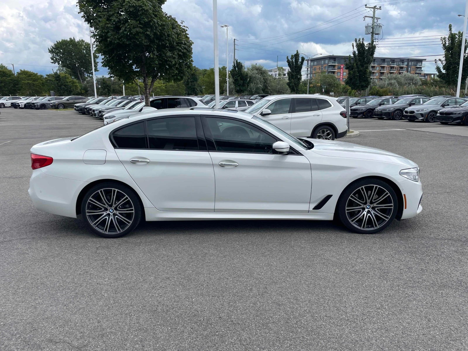 BMW 530 xDrive* CARFAX*  - изображение 3