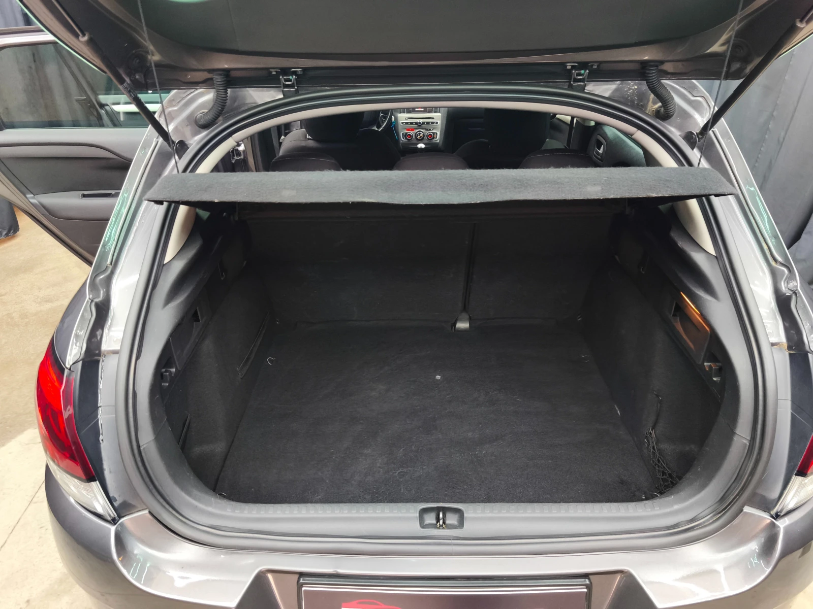 Citroen C4 1.6HDI 6c.k * FACE*  - изображение 10