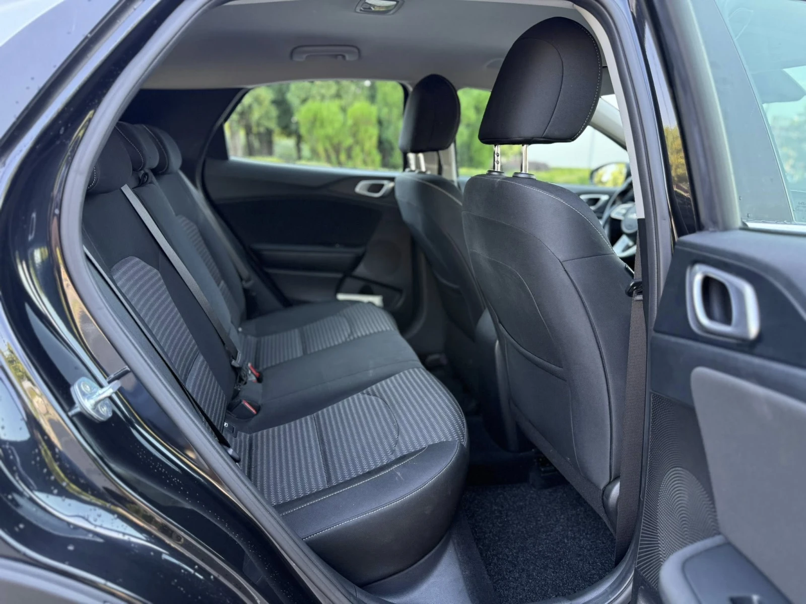 Kia XCeed * * * * * * 1.5 T-gdi     | Mobile.bg   11