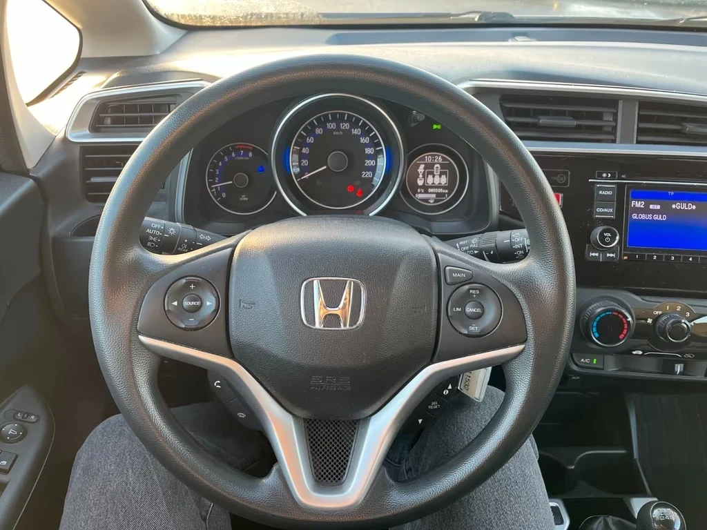 Honda Jazz 1.3 benzin 102ps - изображение 8