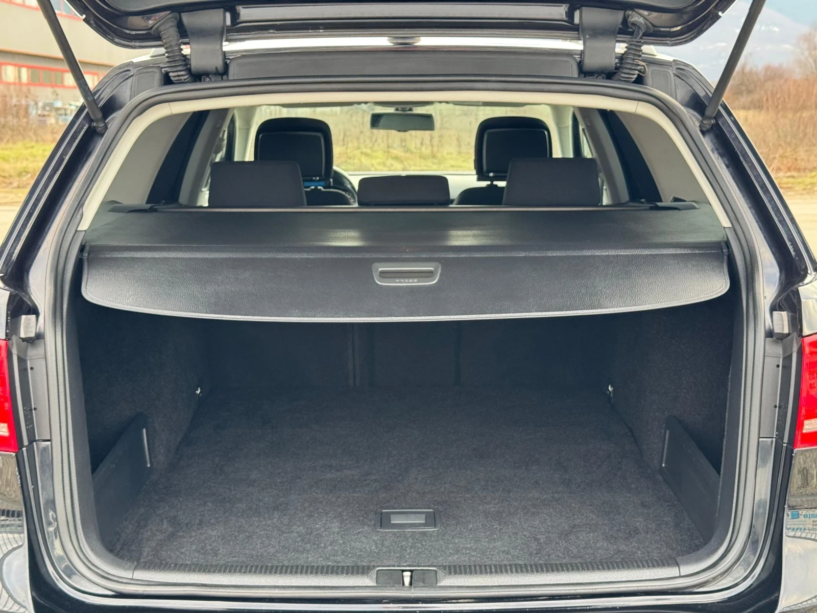 VW Passat 2.0 TDI 140k.s 6s.k PANORAMA | Mobile.bg � ����������� 11