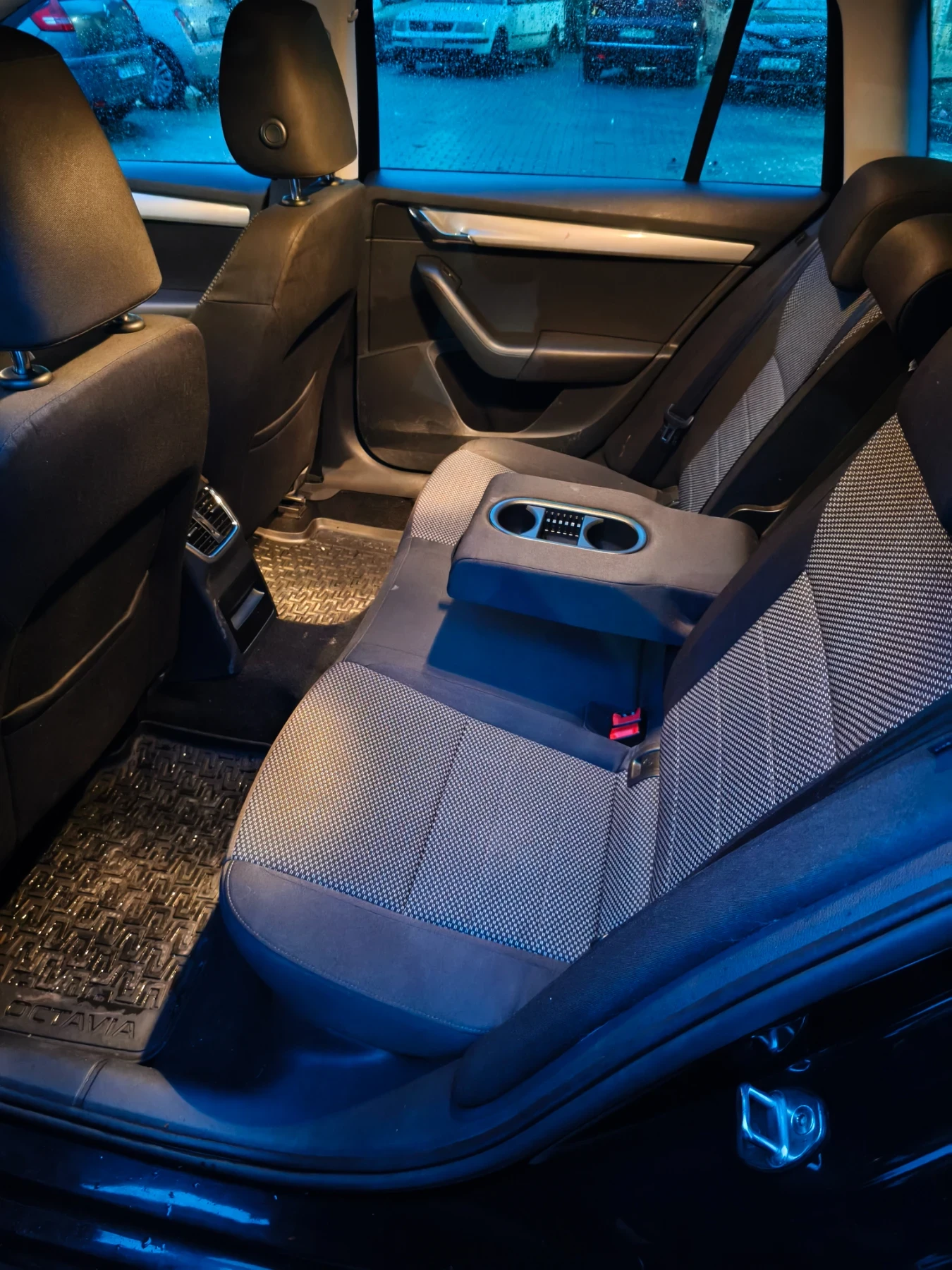 Skoda Octavia 1.6 TDI Greenline | Mobile.bg � ����������� 11