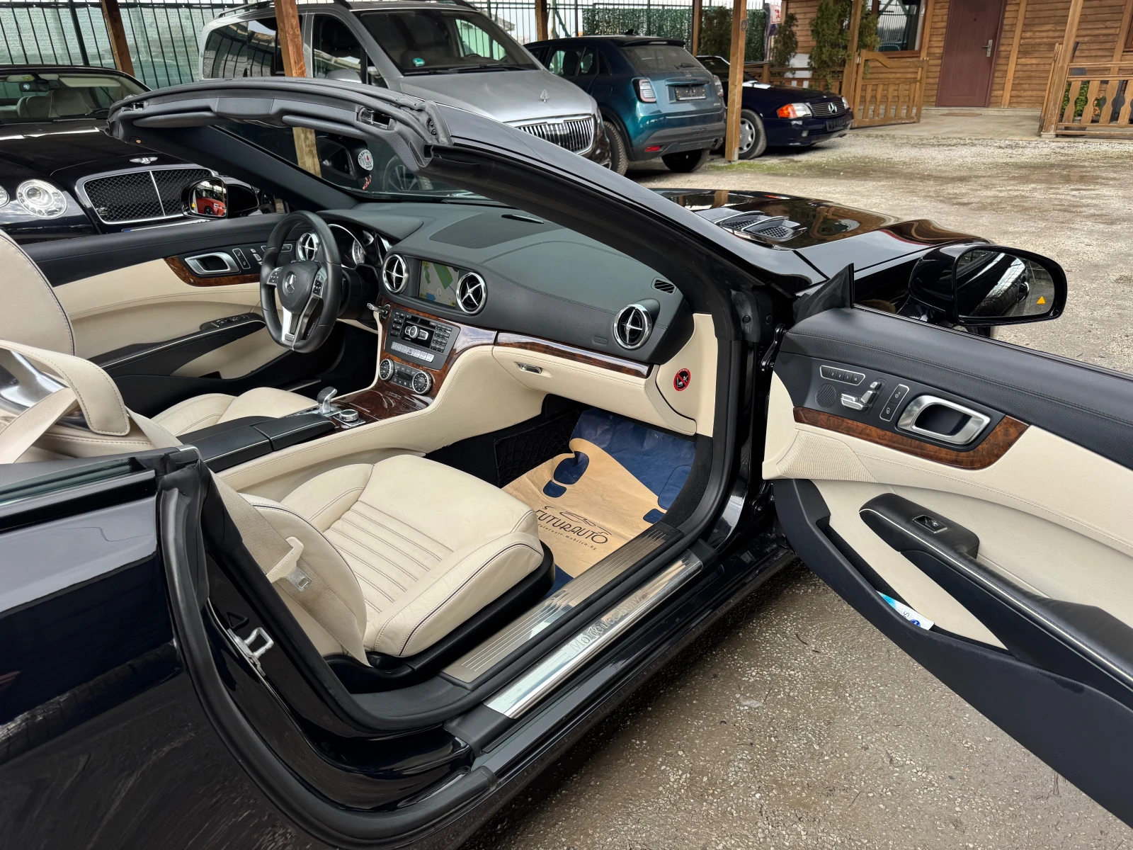 Mercedes-Benz SL 500 УНИКАТ, нов внос Швейцария, снимка 10 - Автомобили и джипове - 53727847