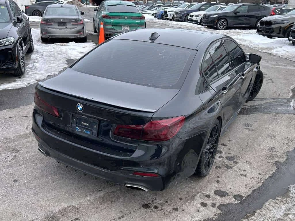 BMW 530 * xDrive * CARFAX * ОБДУХВАНЕ * 360 * ПАНОРАМА, снимка 10 - Автомобили и джипове - 53733233