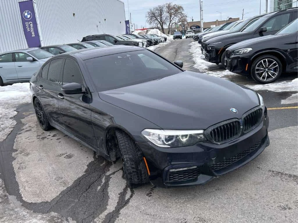 BMW 530 * xDrive * CARFAX * ОБДУХВАНЕ * 360 * ПАНОРАМА, снимка 3 - Автомобили и джипове - 53733233