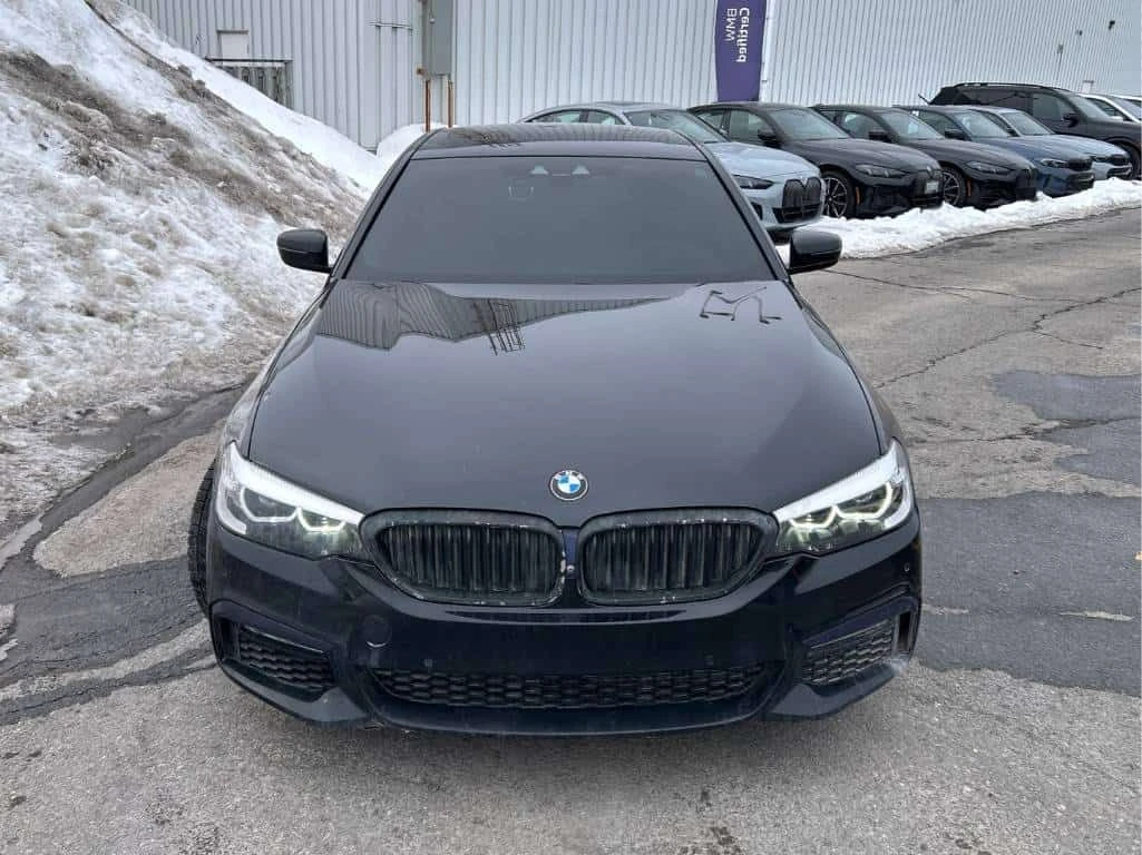 BMW 530 * xDrive * CARFAX * ОБДУХВАНЕ * 360 * ПАНОРАМА, снимка 5 - Автомобили и джипове - 53733233