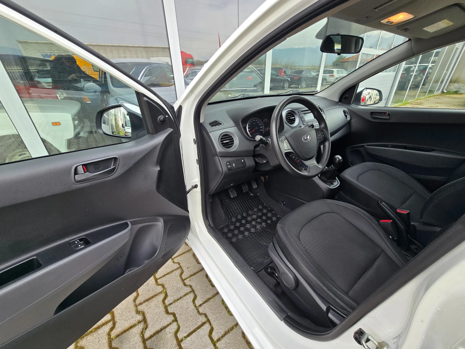 Hyundai I10 LPG !! FACELIFT !! 20� !!! | Mobile.bg � ����������� 9