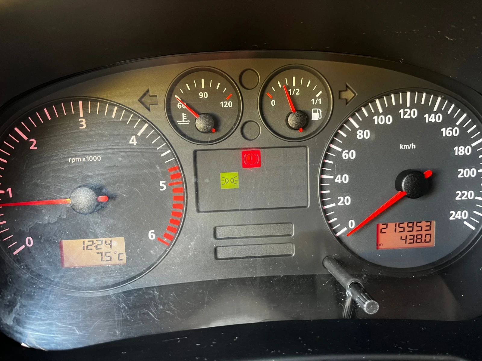 Seat Leon 1.9 TDI FR , снимка 7 - Автомобили и джипове - 54155938