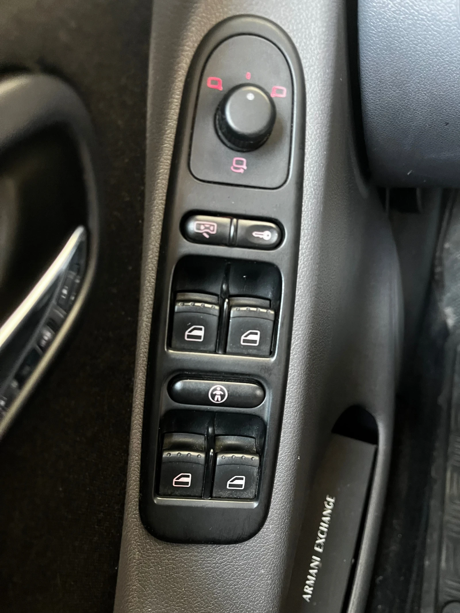 Seat Leon 1.9 TDI FR , снимка 6 - Автомобили и джипове - 54155938